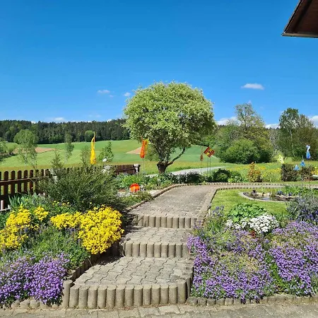 Graf Konrad Apartman *